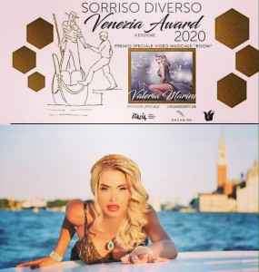 VALERIA MARINI A VENEZIA 77 CON BOOM